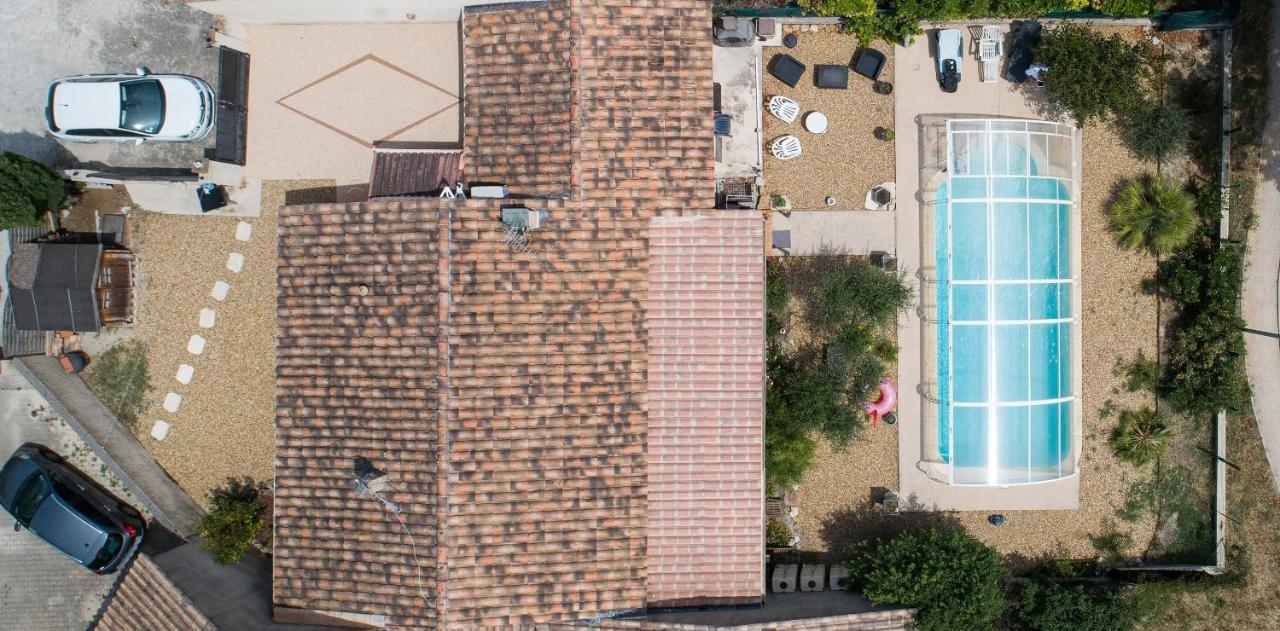 Philippe & Marie, A Louer Petite Chambre Chez L'Habitant Avec Terrasse Dans Villa, Au Pied Du Luberon Cucuron Esterno foto
