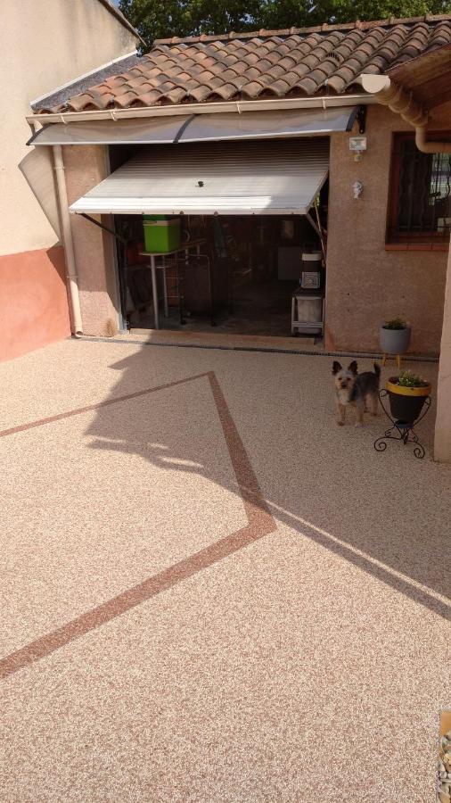 Philippe & Marie, A Louer Petite Chambre Chez L'Habitant Avec Terrasse Dans Villa, Au Pied Du Luberon Cucuron Esterno foto
